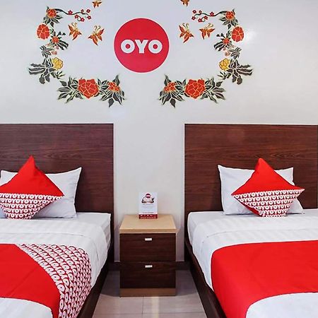 Super Oyo Capital O 134 Lg Residence Surabaya Luaran gambar